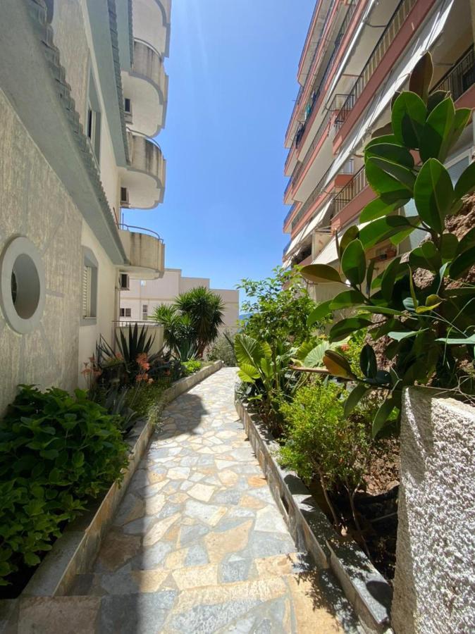 Paradiso Apartments Саранда Экстерьер фото